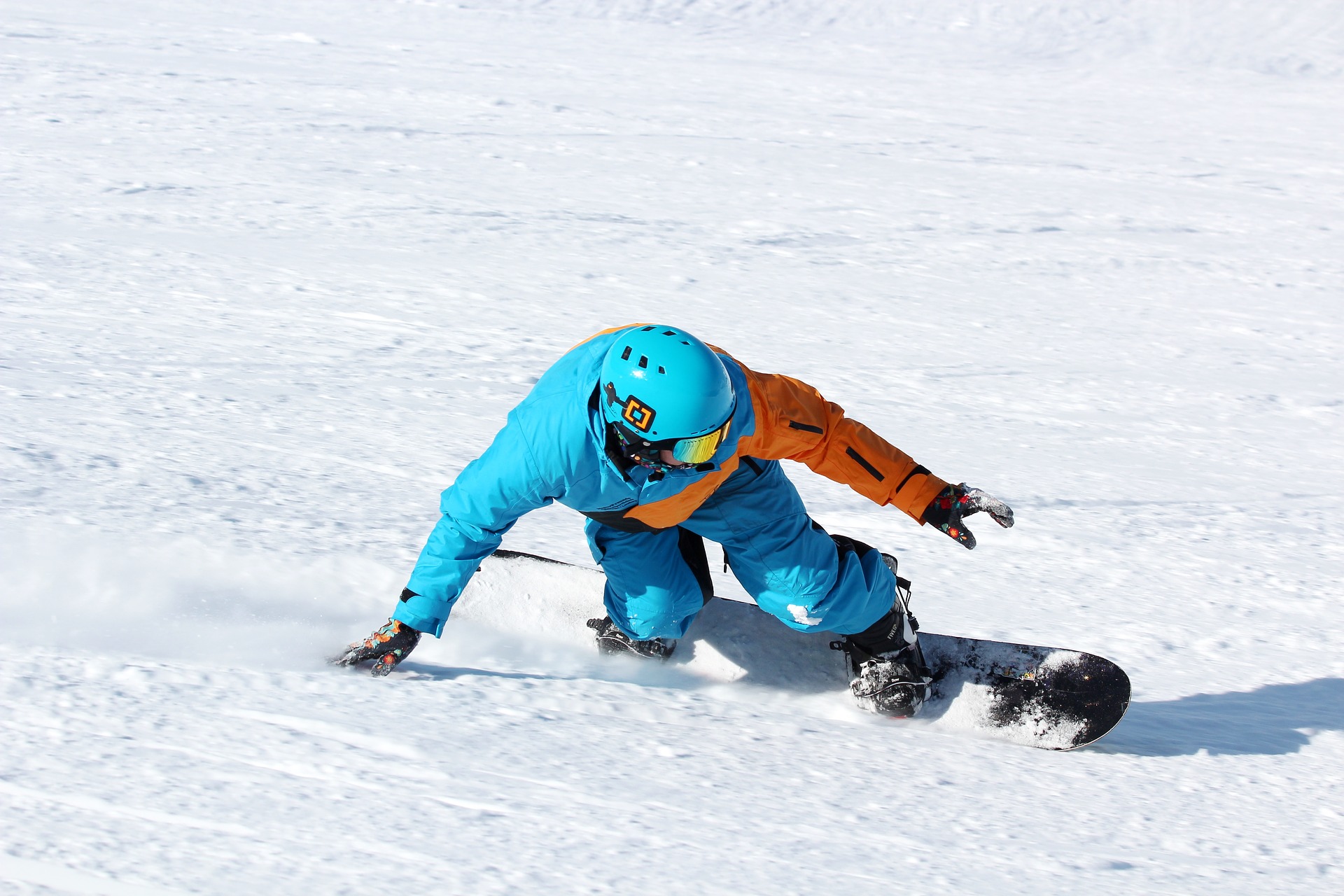 snowboard-3668972_1920.jpg